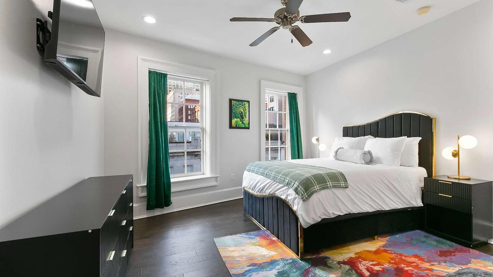 Nola Funk Luxury Floor Holiday home *