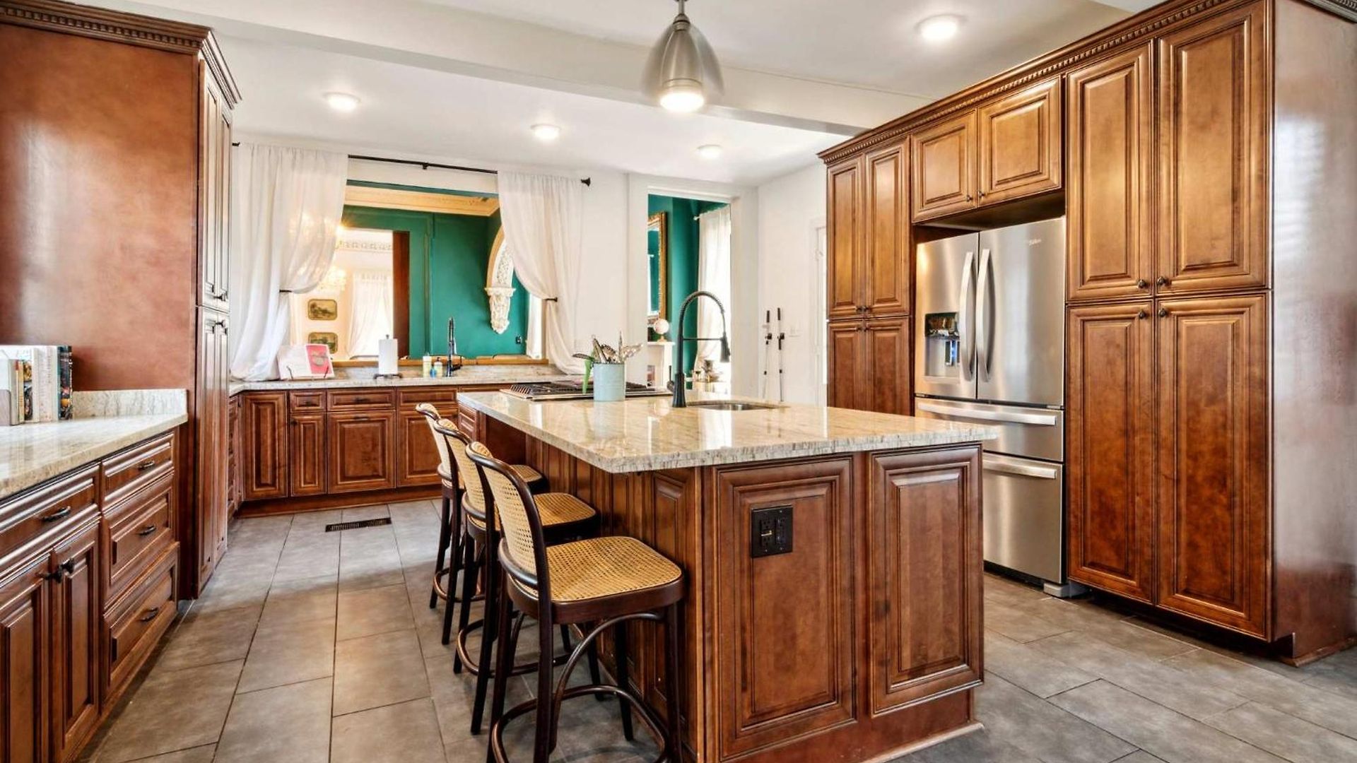 Villa Opulent Historic W Heated Pool 5br 6ba *