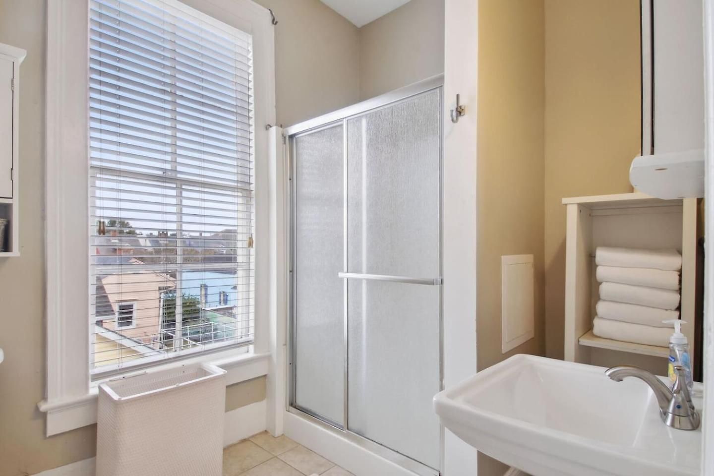 Treme 1br French Qtr Medical Corridor *