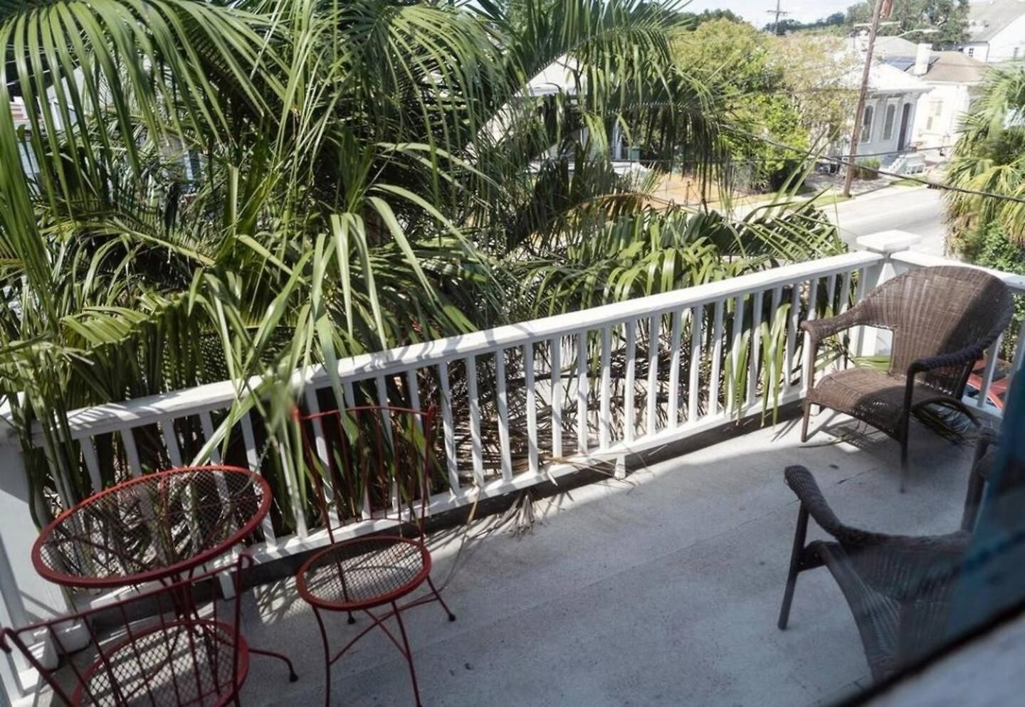 Bed & Breakfast Boutique Queen Suite, Balcony-near French Quarter New Orleans
