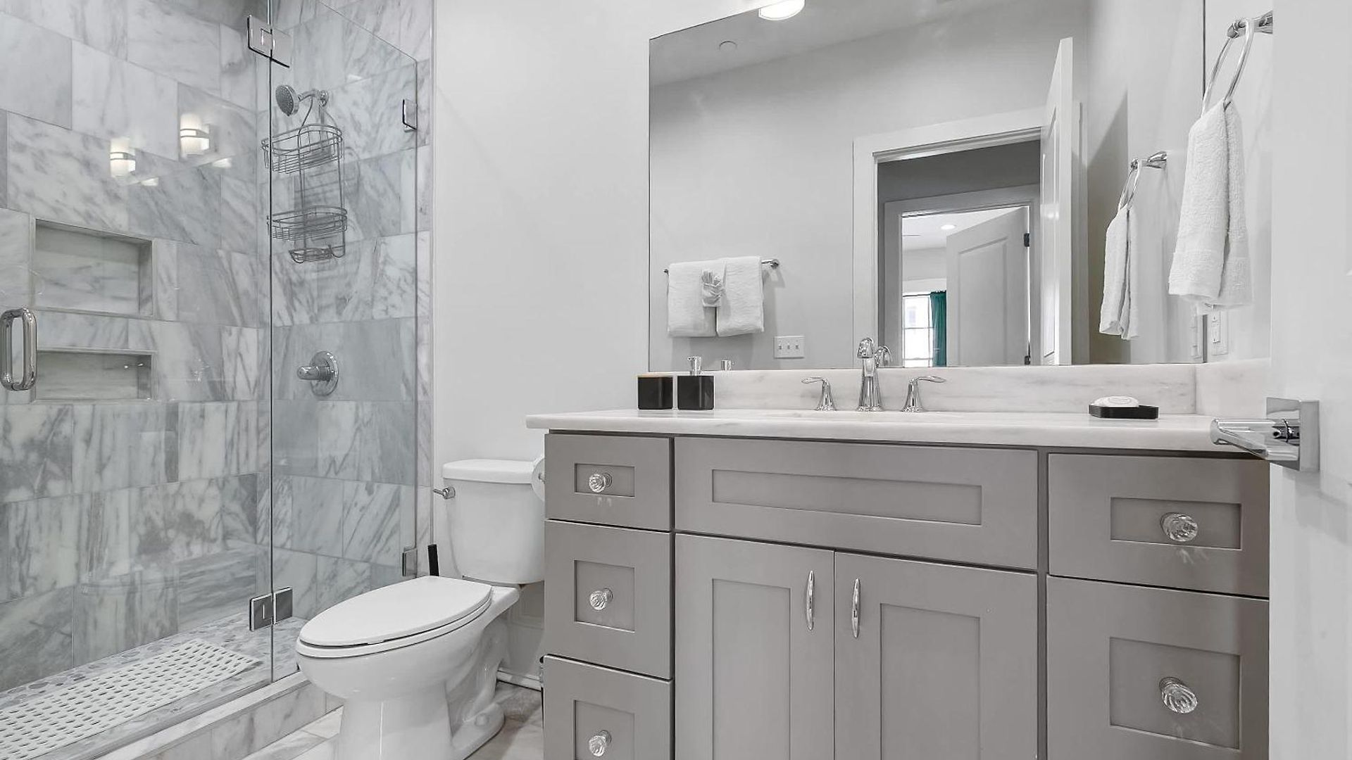 Nola Funk Luxury Floor
