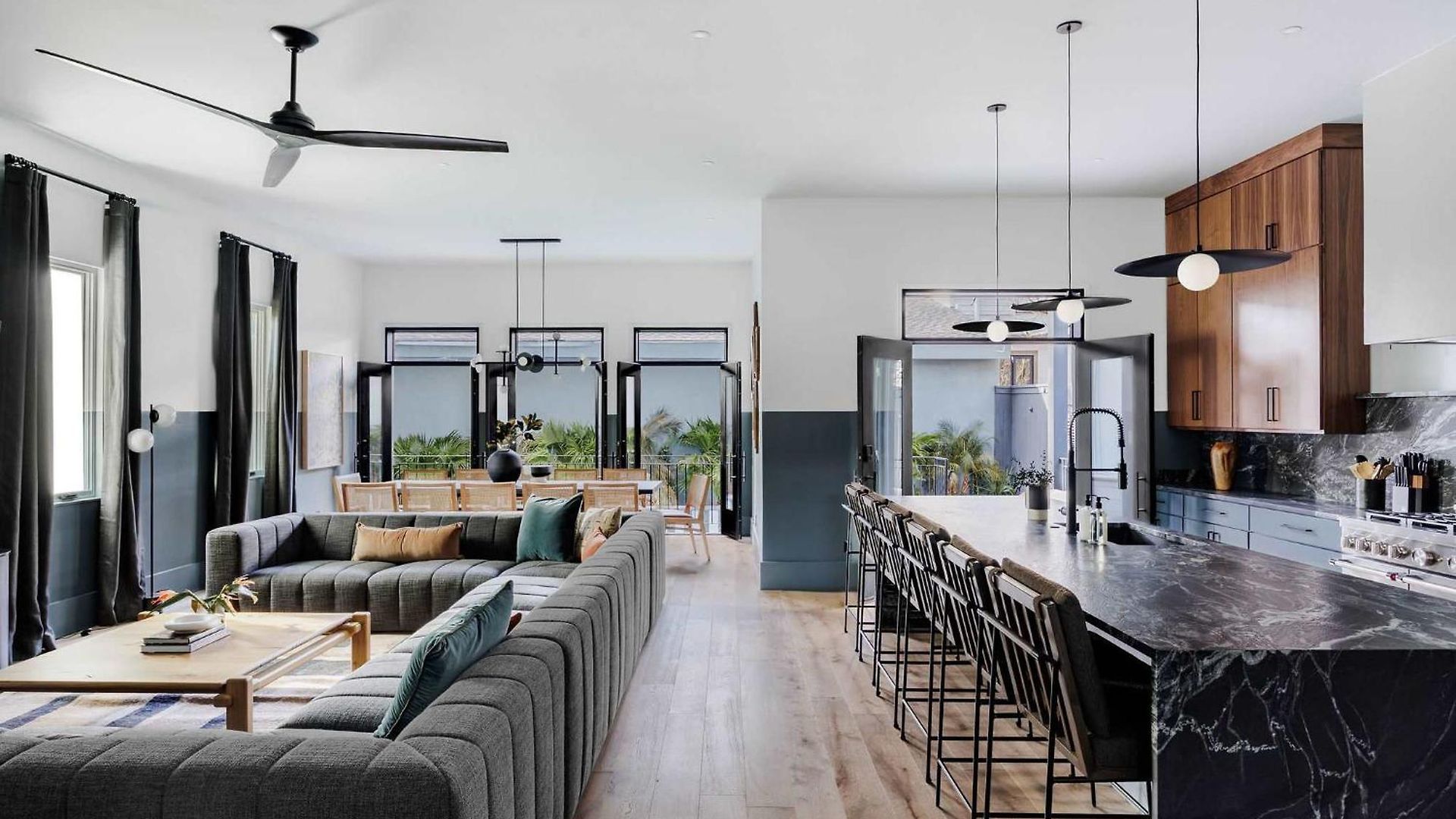 2 Designer Nola Homes Heated Pools & Rooftops Holiday home