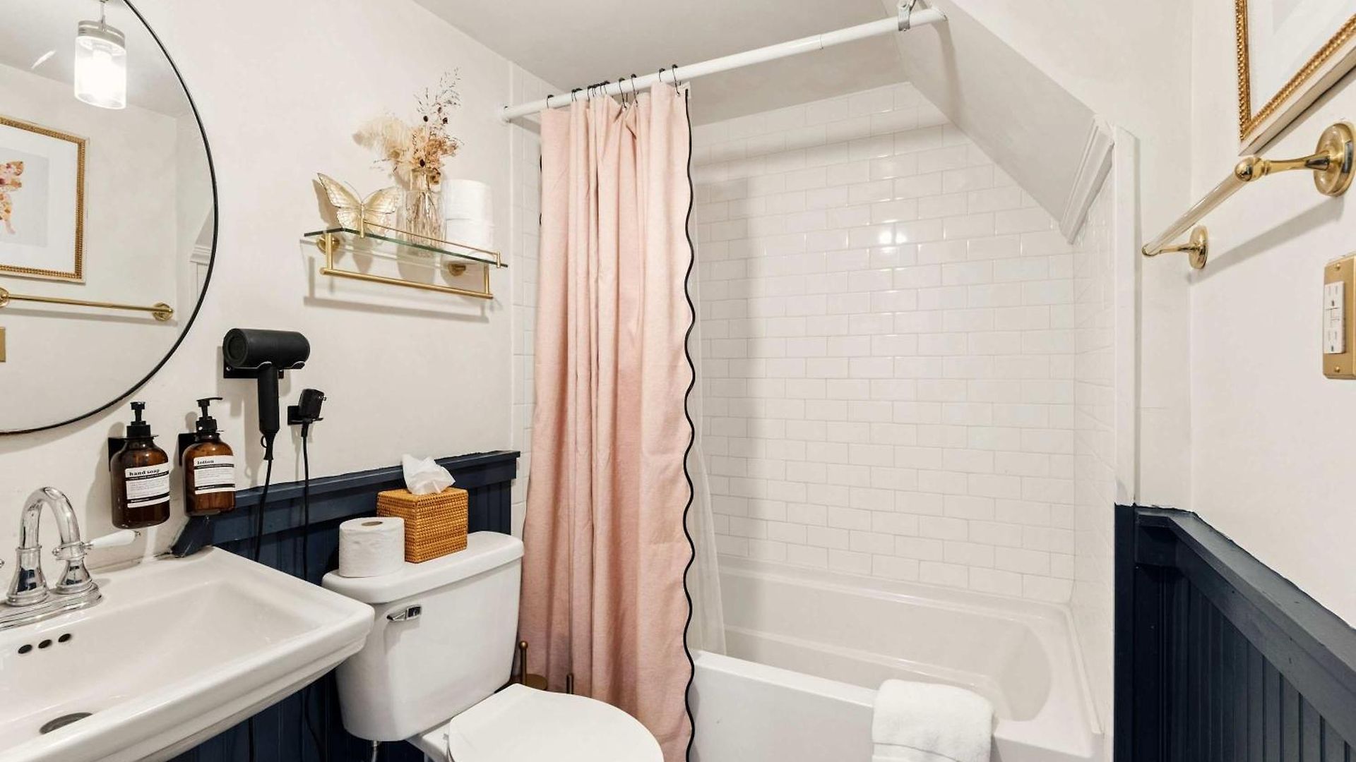Historic 1840s 2 Min Steps From French Quarter 9br 7ba * New Orleans