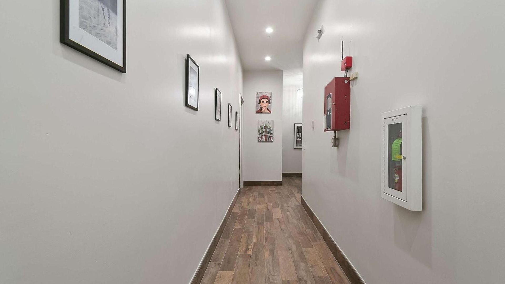 Nola Funk Luxury Floor *