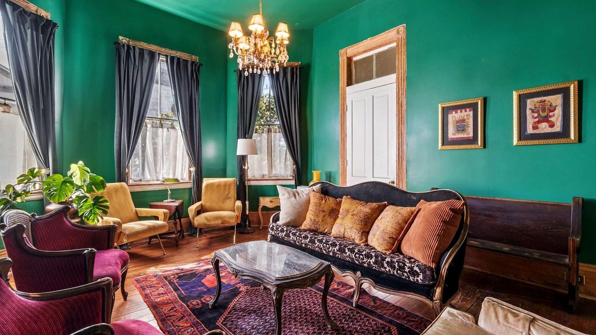 Historic Steps From French Quarter Bed & Breakfast New Orleans