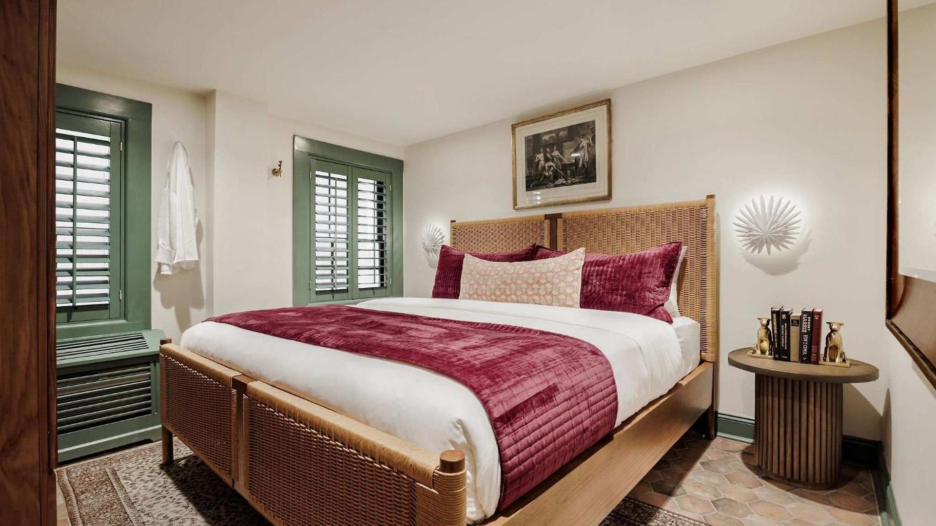 Hotel 24 Bedroom Boutique Buyout Private Pool