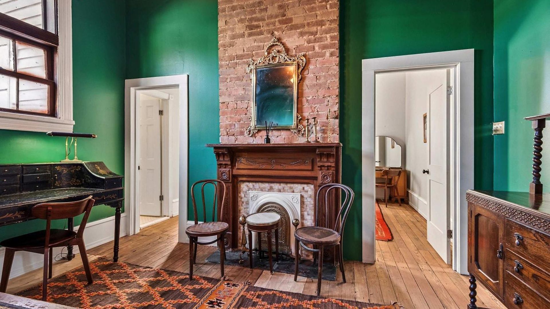 Historic Steps From French Quarter Bed & Breakfast *