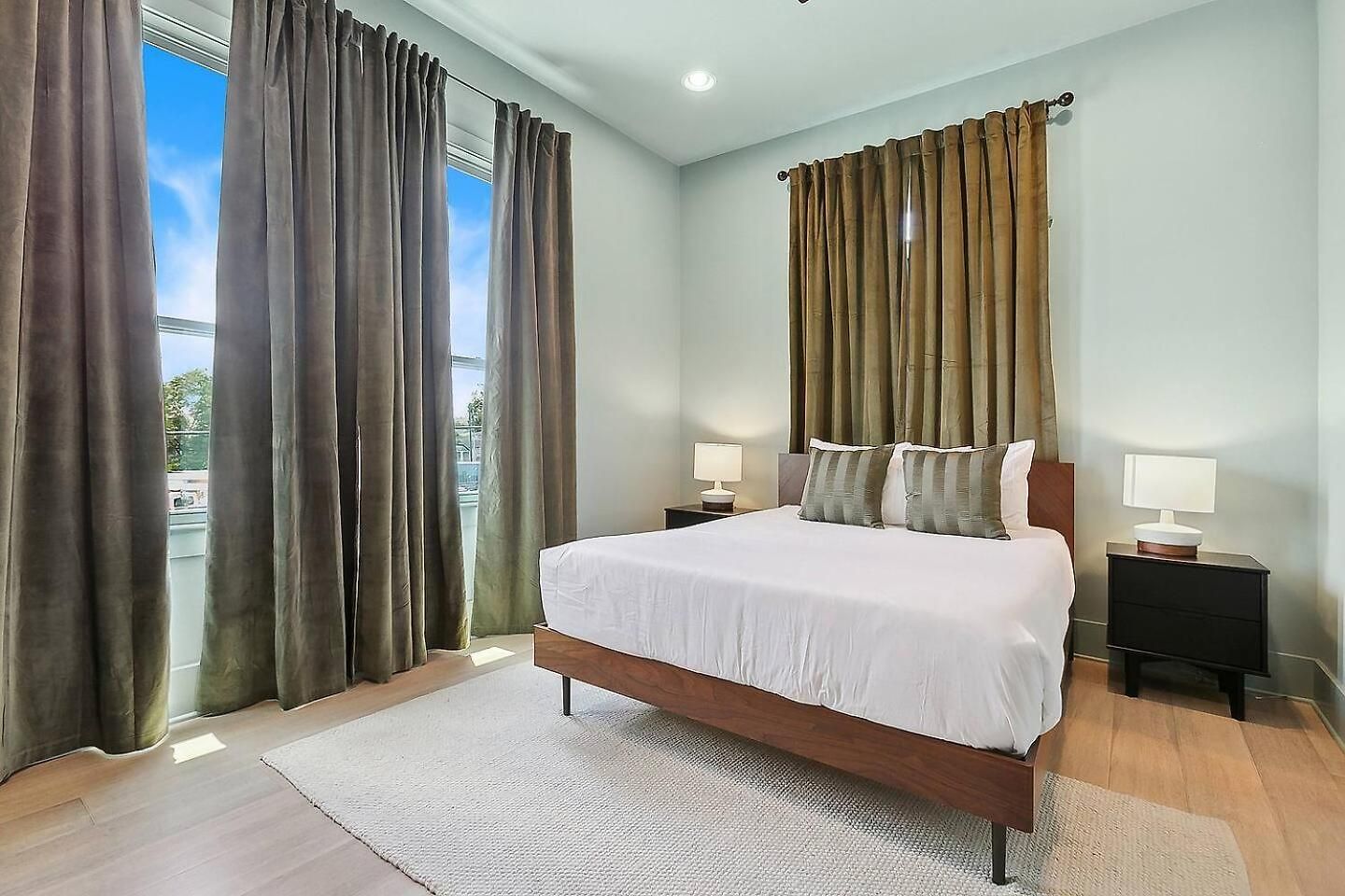 Tropical Escape W/pool Near Jazzfest, Fq, Bourbon Holiday home *