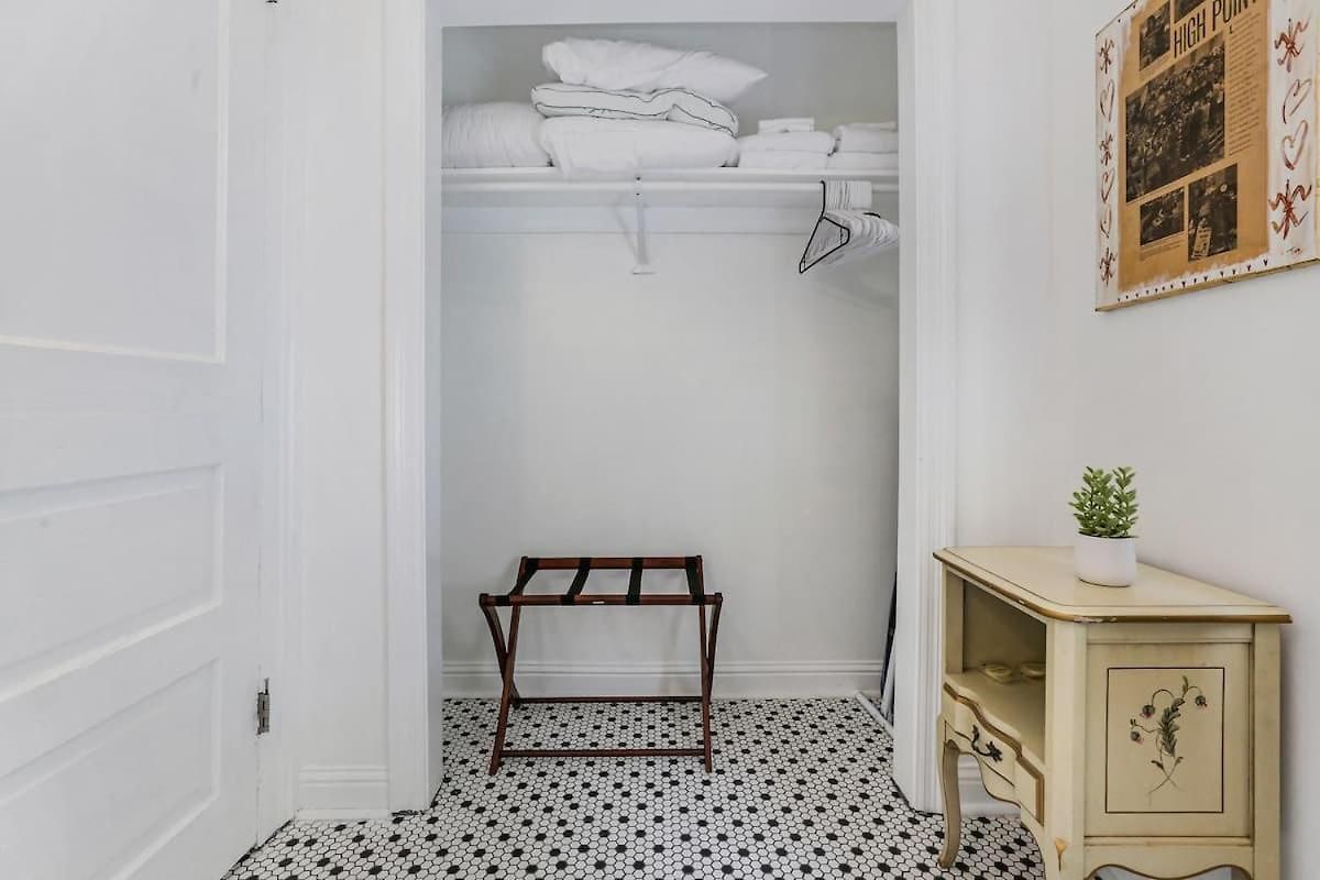 Prime Uptown With Backyard And Ev Parking Villa New Orleans