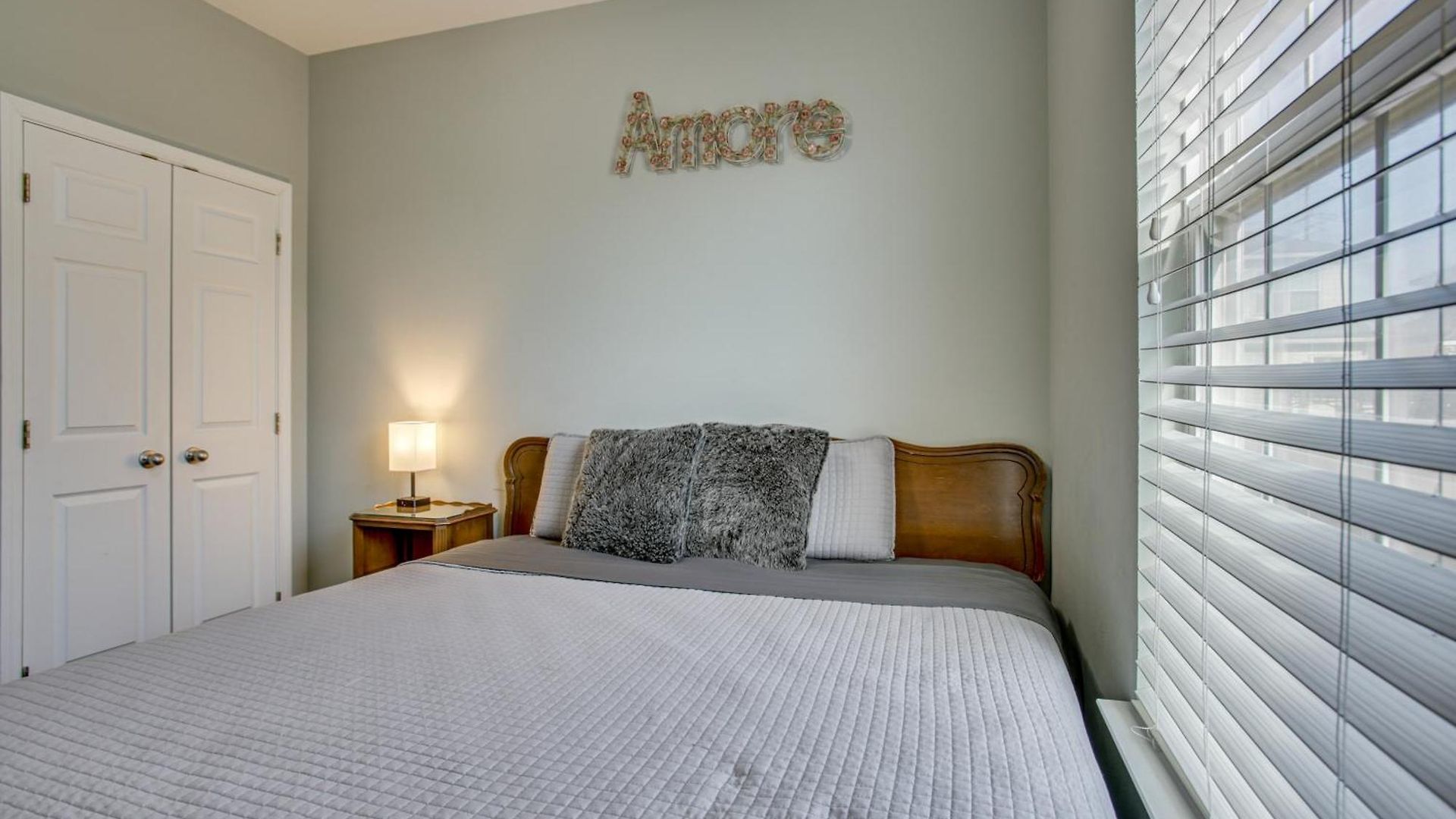 Updated Family Near Park! Holiday home New Orleans