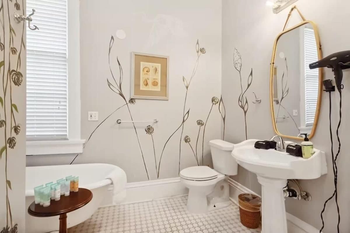Relaxing Bohemian W Heated Pool 5br 4ba Villa