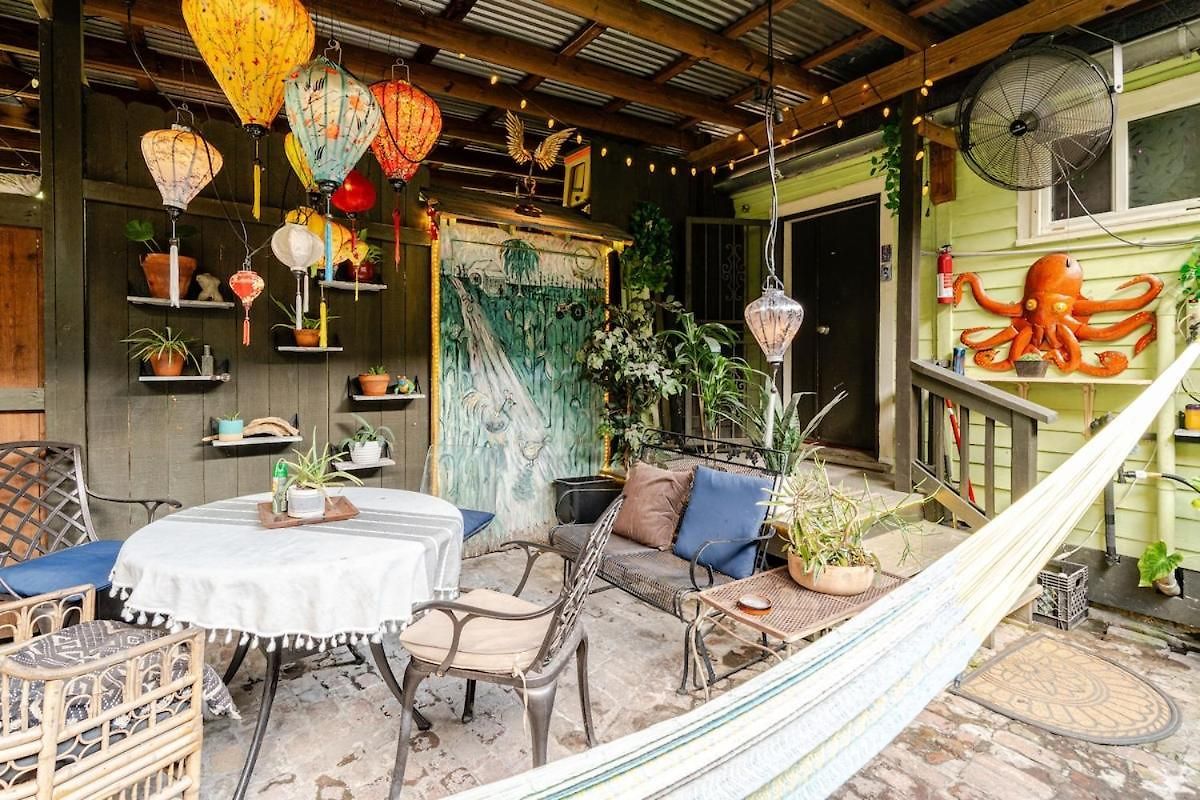 Jazzfest Oasis Near Frenchman St Holiday home