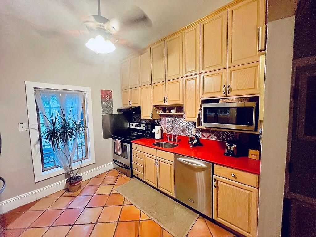 Holiday home A Courtyard Garden Retreat With Splash Pool New Orleans