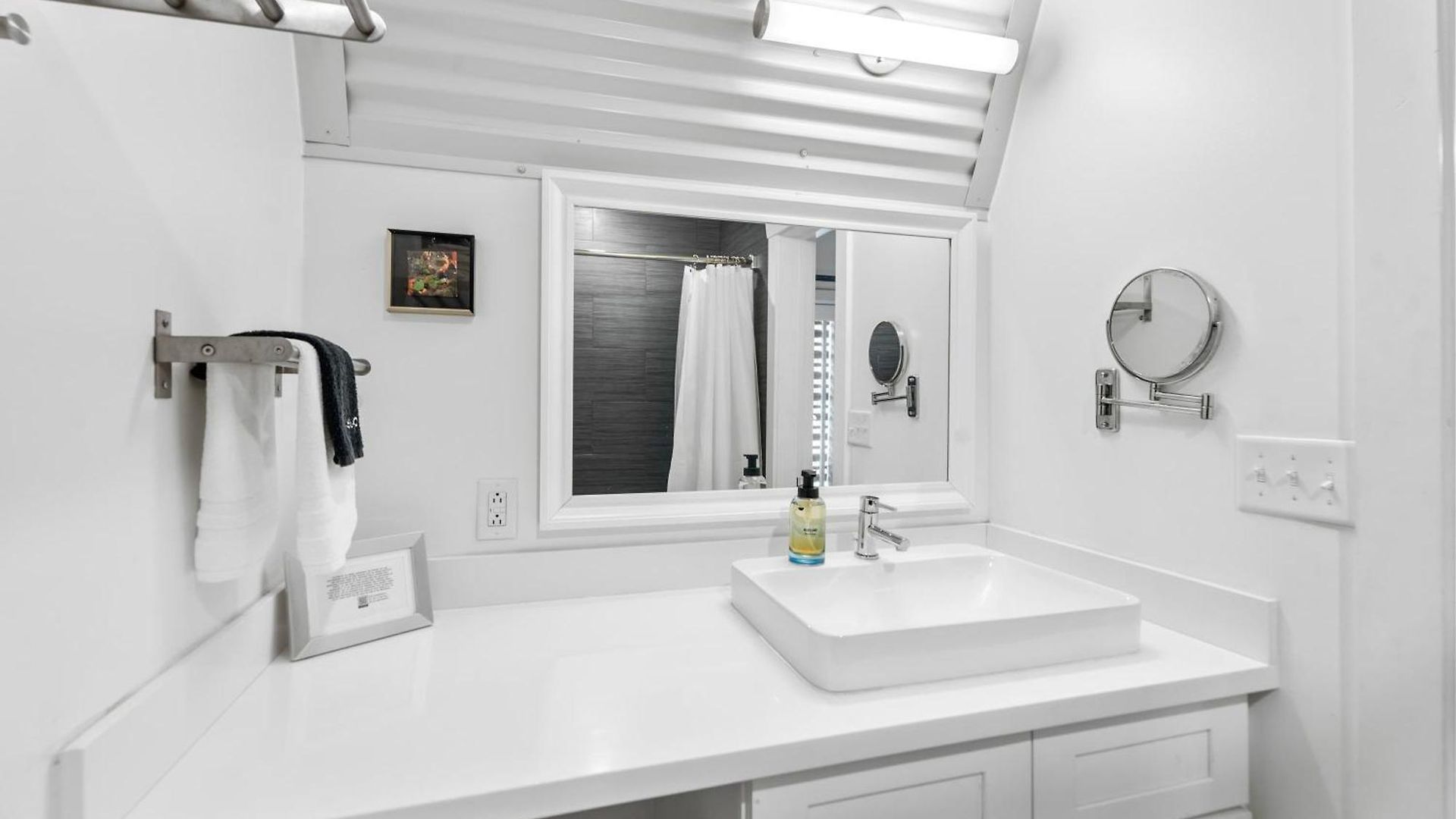 Private Pool - Massive Game & Living-dining Space - The Moon Bywater * New Orleans