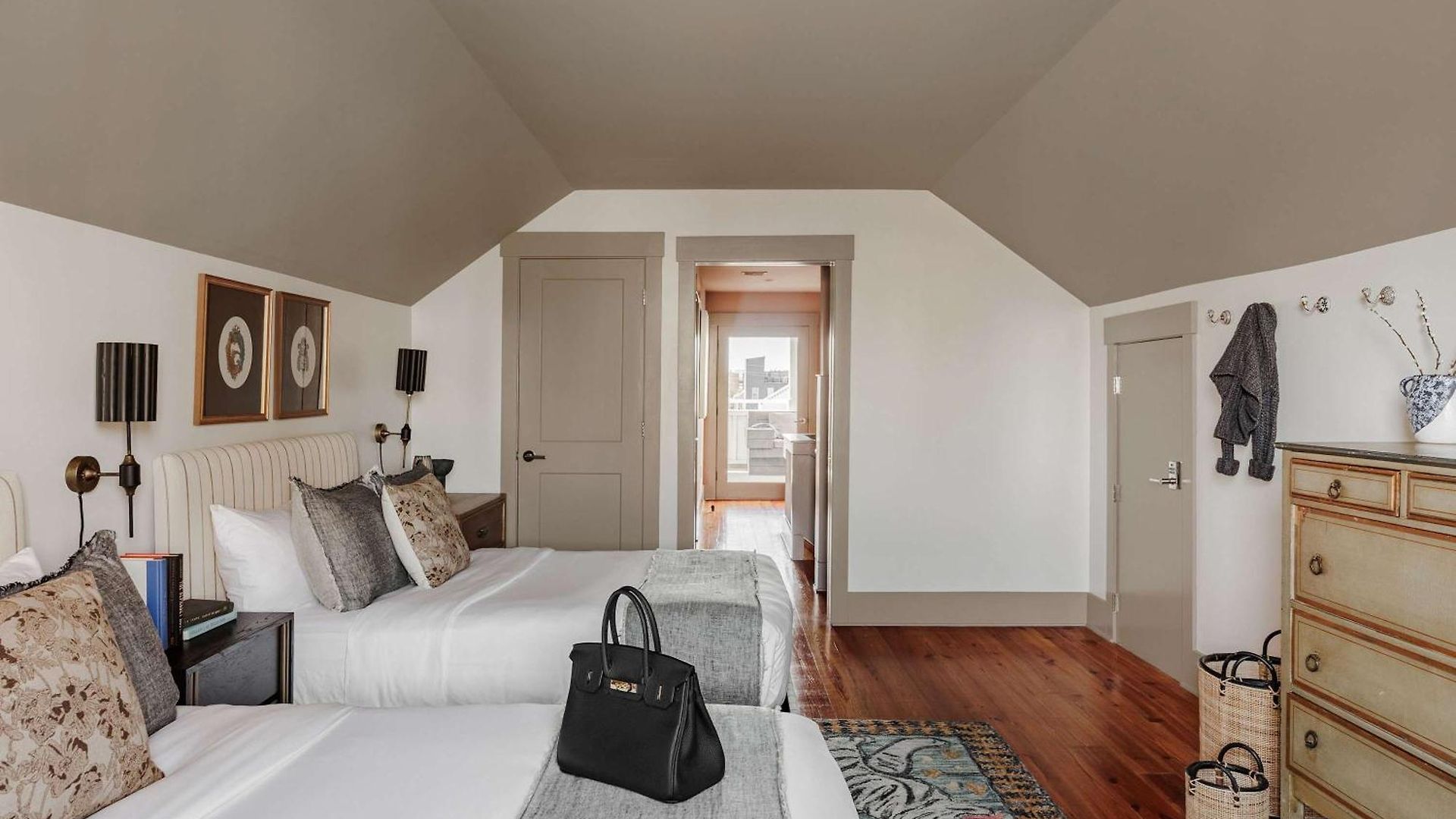 Radiant Nola Retreat Heated Pool Holiday home New Orleans