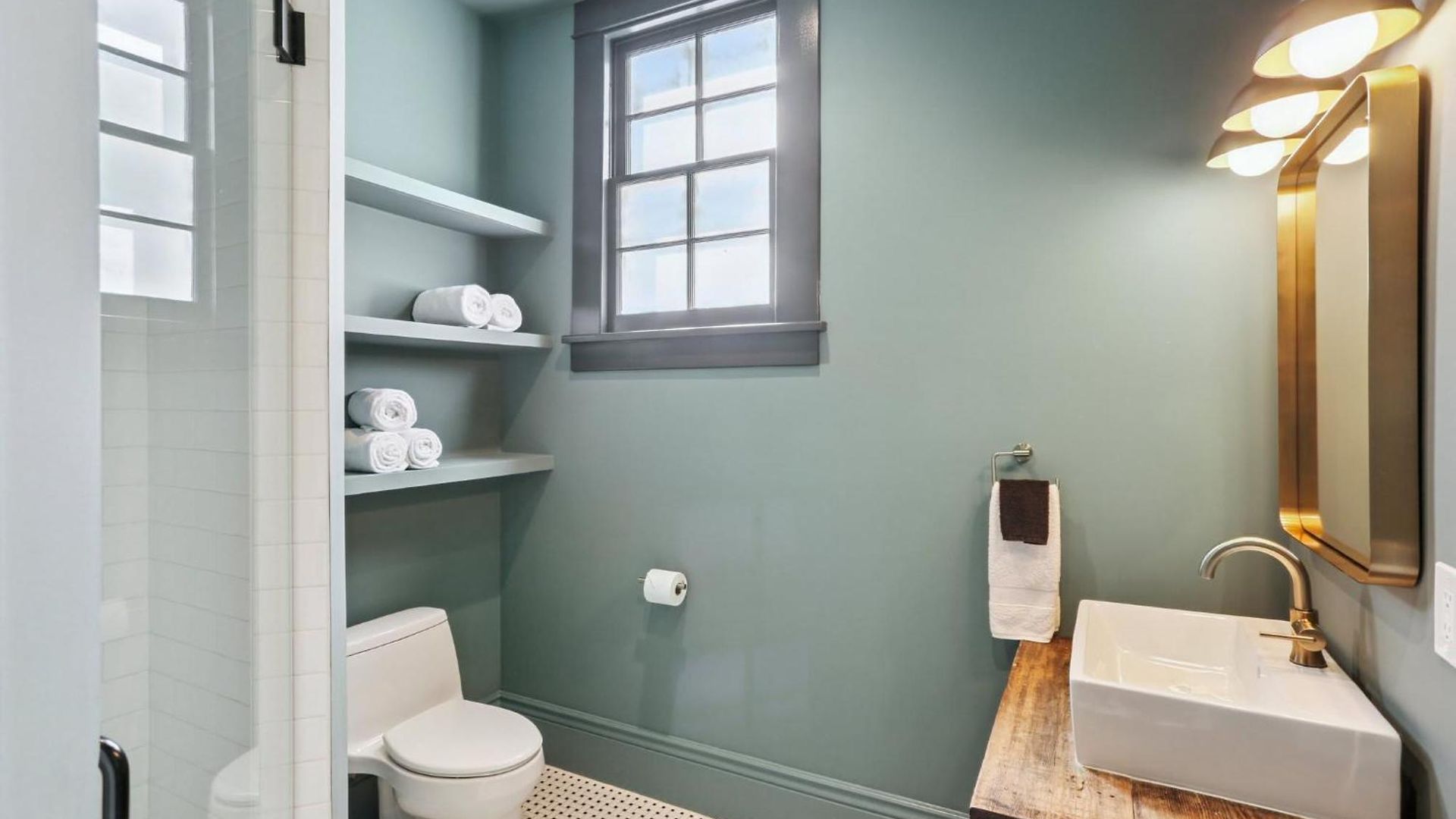 Grand 10br Nola Retreat Dual Heated Pools & Spas