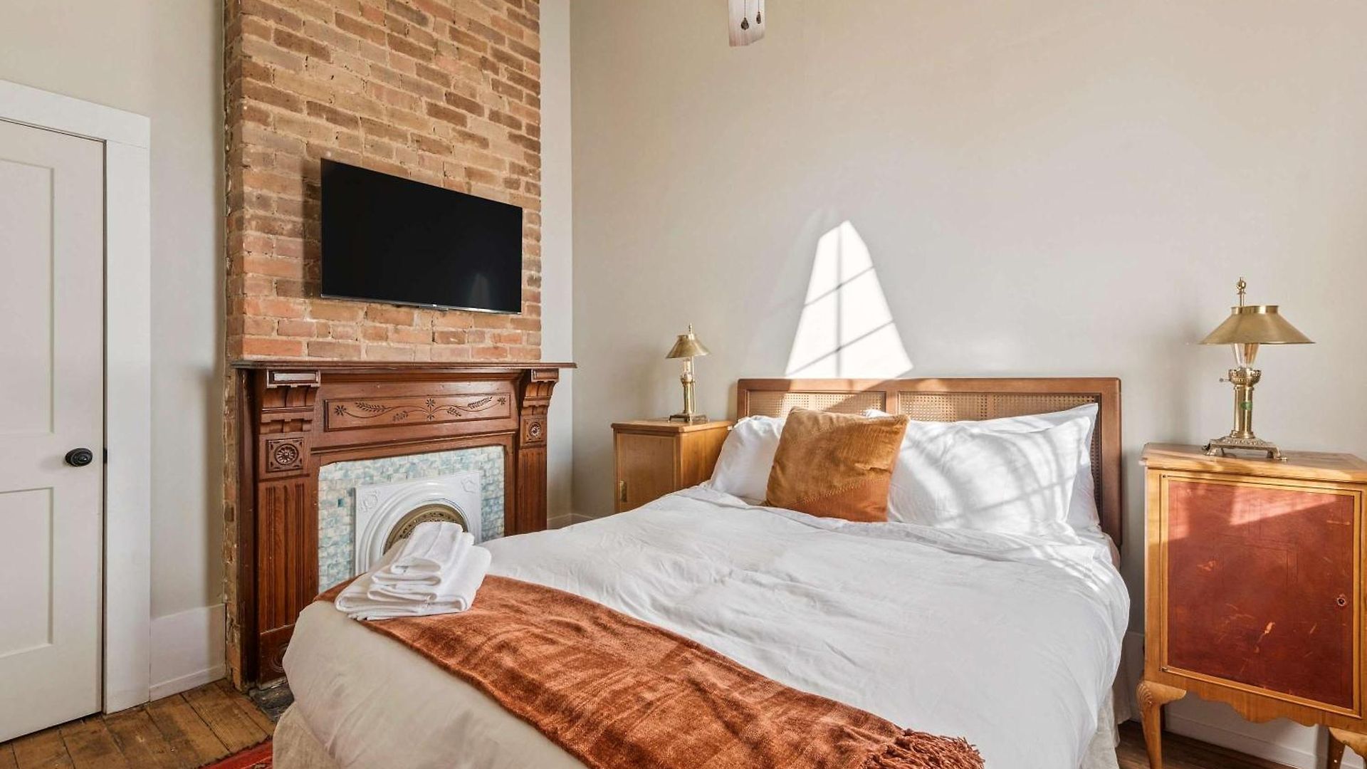 Bed & Breakfast Historic Steps From French Quarter New Orleans