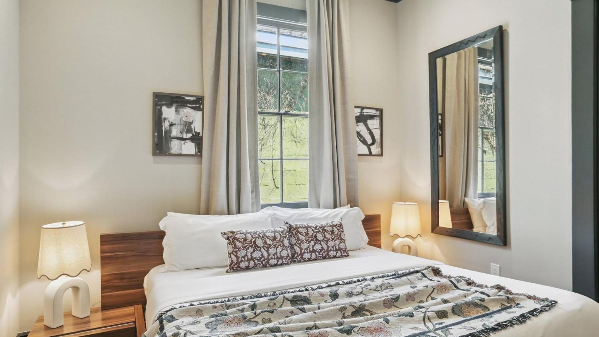 Grand 10br Nola Retreat Dual Heated Pools & Spas * New Orleans