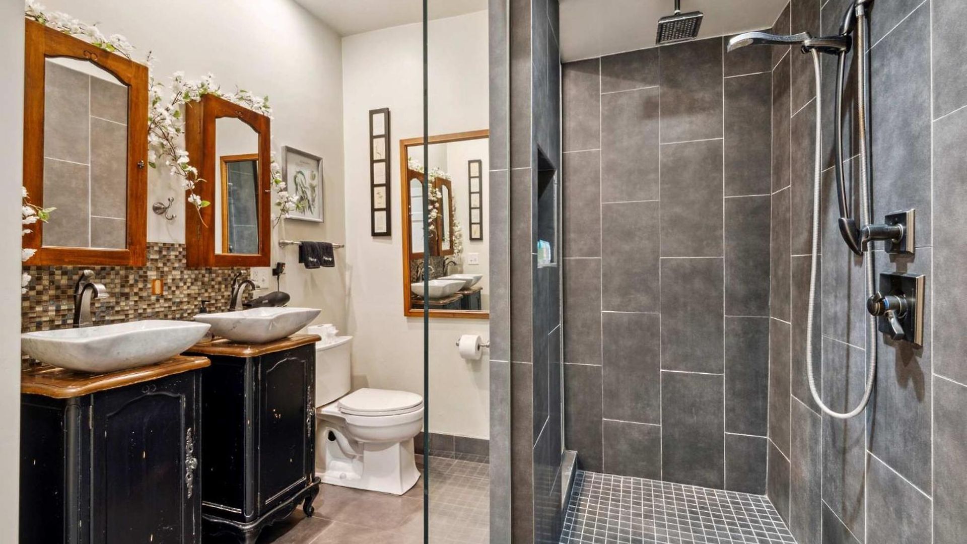Opulent Historic W Heated Pool 5br 6ba Villa