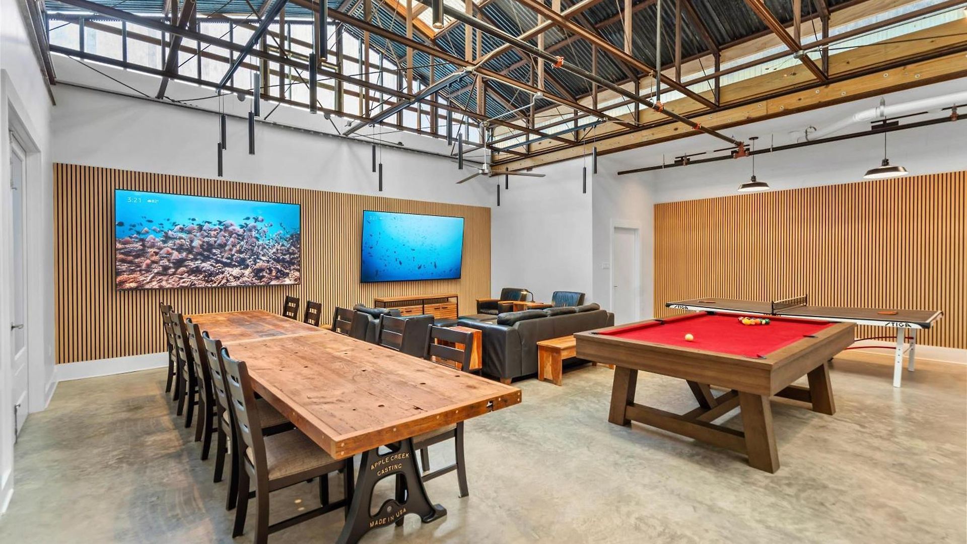 Private Pool - Massive Game & Living-dining Space - The Moon Bywater Holiday home