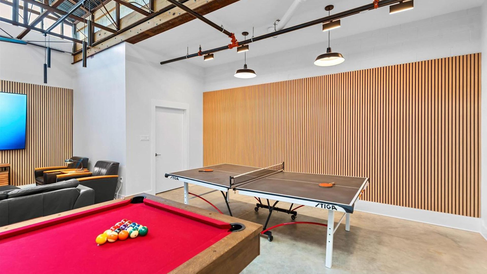 Private Pool - Massive Game & Living-dining Space - The Moon Bywater * New Orleans