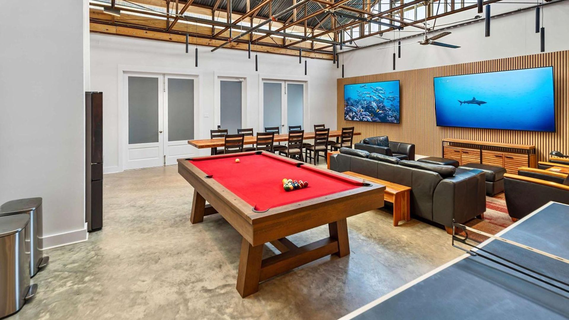 Private Pool - Massive Game & Living-dining Space - The Moon Bywater New Orleans