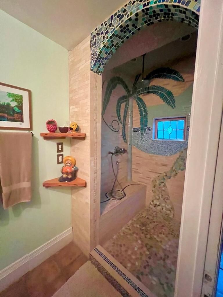 A Courtyard Garden Retreat With Splash Pool New Orleans
