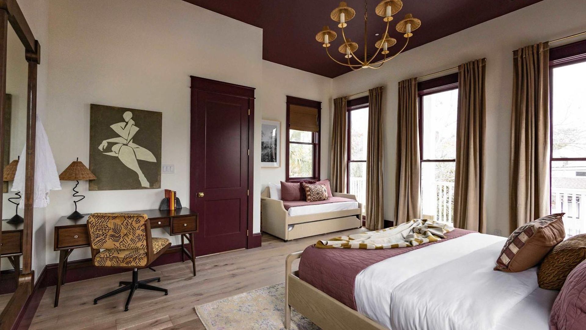 2 Designer Nola Homes Heated Pools & Rooftops Holiday home *