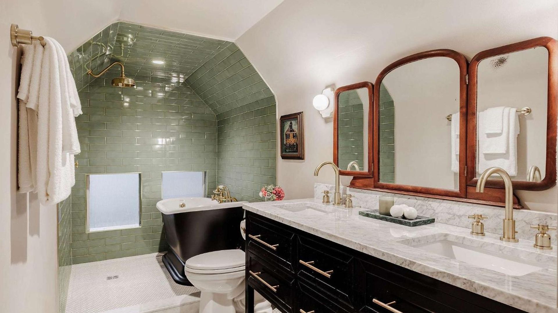 24 Bedroom Boutique Buyout Private Pool Hotel