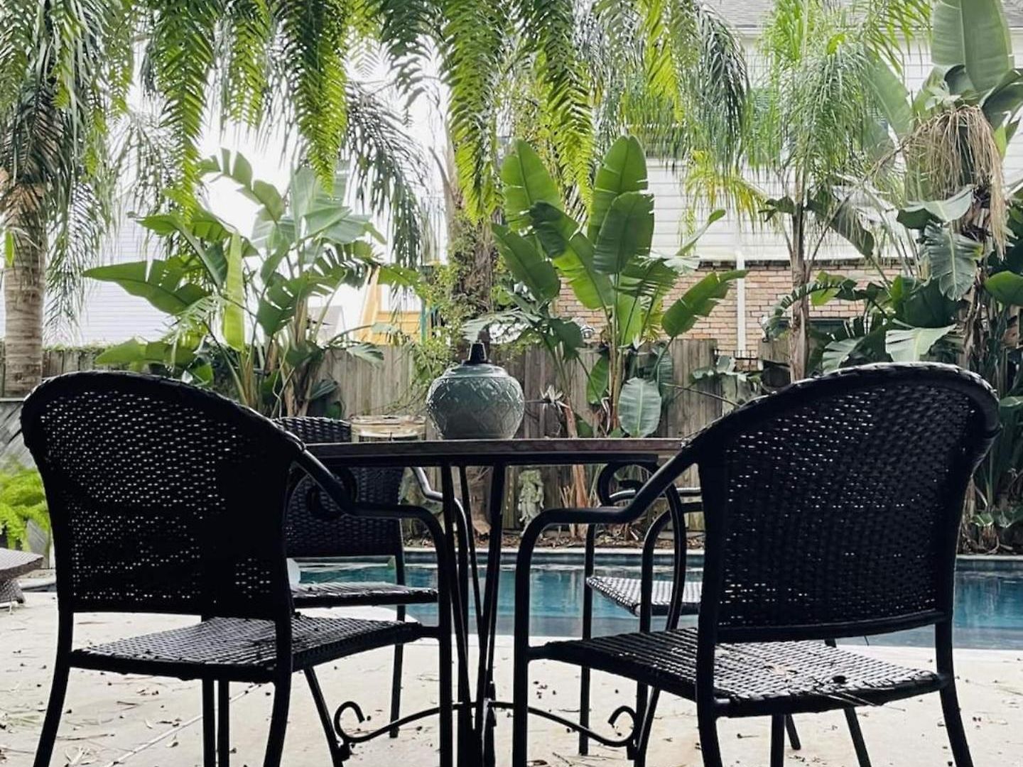 Boutique Queen Suite, Balcony-near French Quarter
