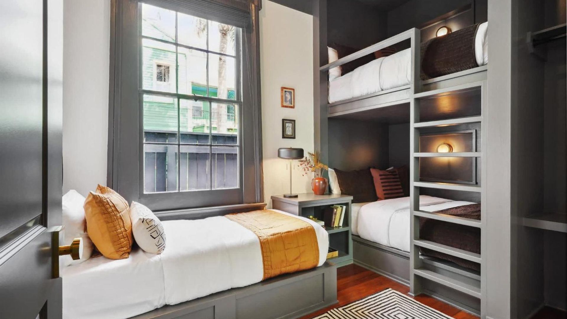 Grand 10br Nola Retreat Dual Heated Pools & Spas New Orleans