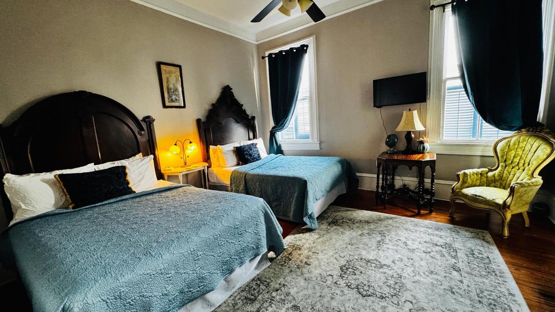 Boutique Queen Suite, Balcony-near French Quarter Bed & Breakfast New Orleans
