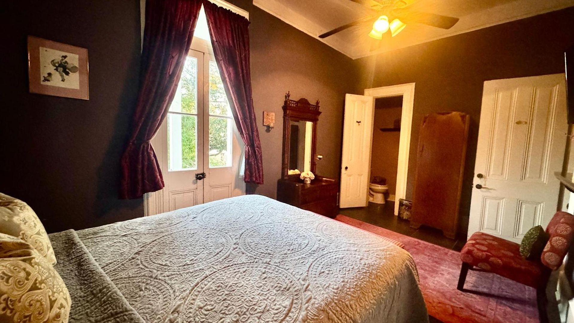 Boutique Double Queen Balcony And Pool New Orleans