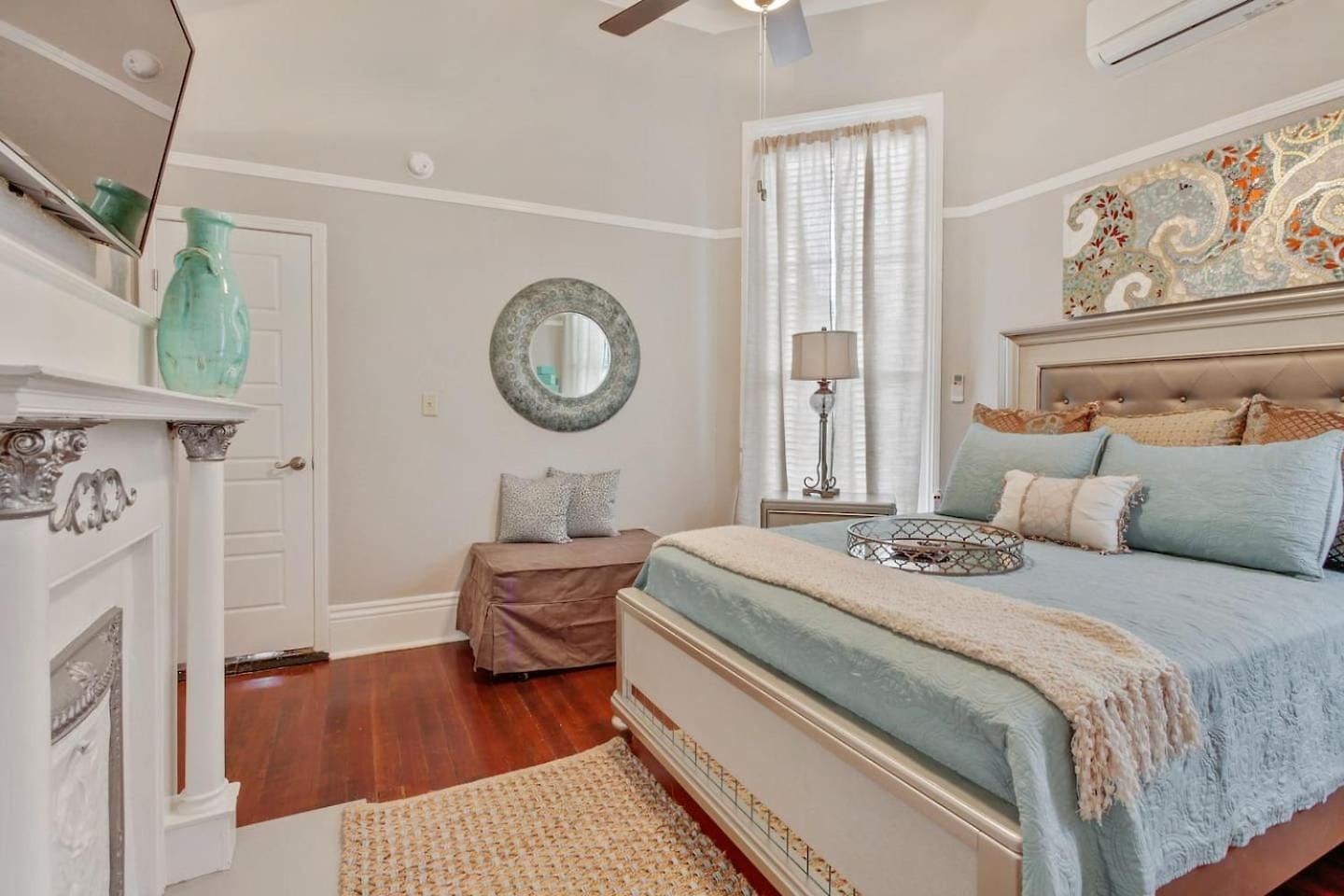 Lepage 7 - 2br1ba Loft Near Medical Corridor Apartment *