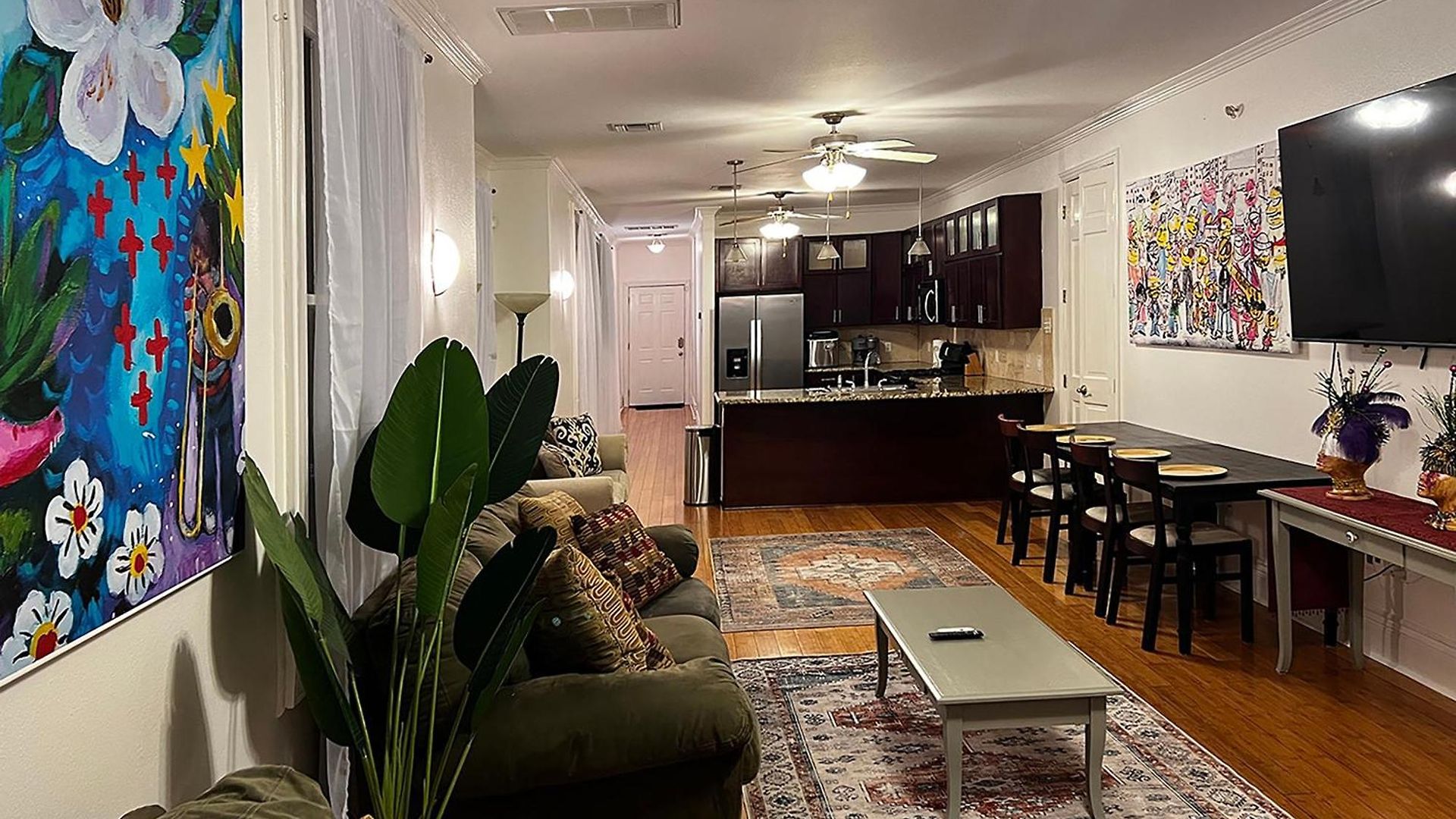 Apartment Spacious Napoleon Ave New Orleans
