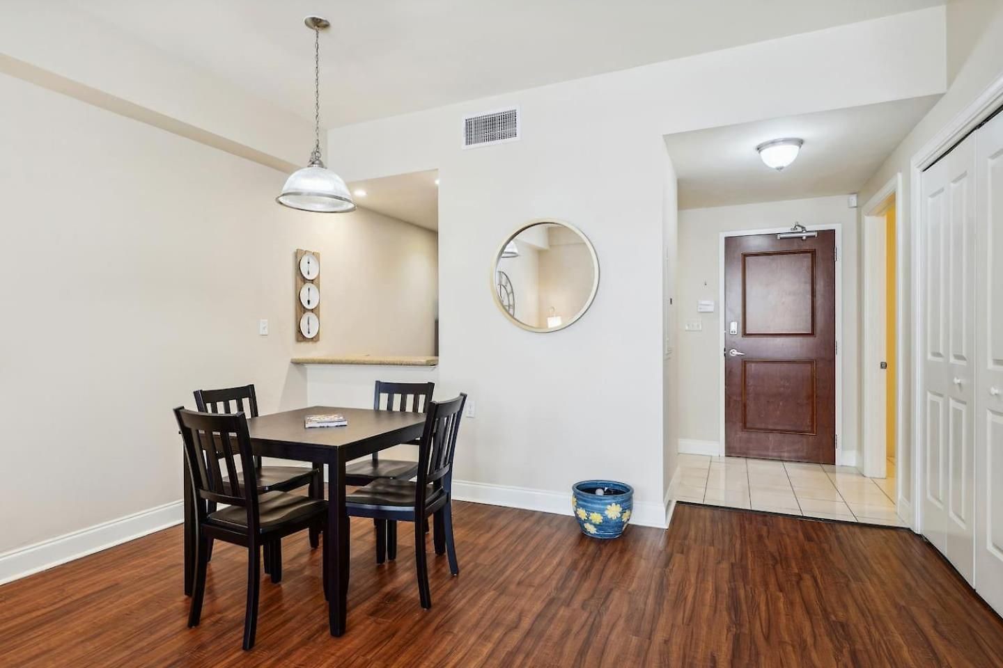 De Charme 5 Min Stroll To French Quarterbourbon St Apartment