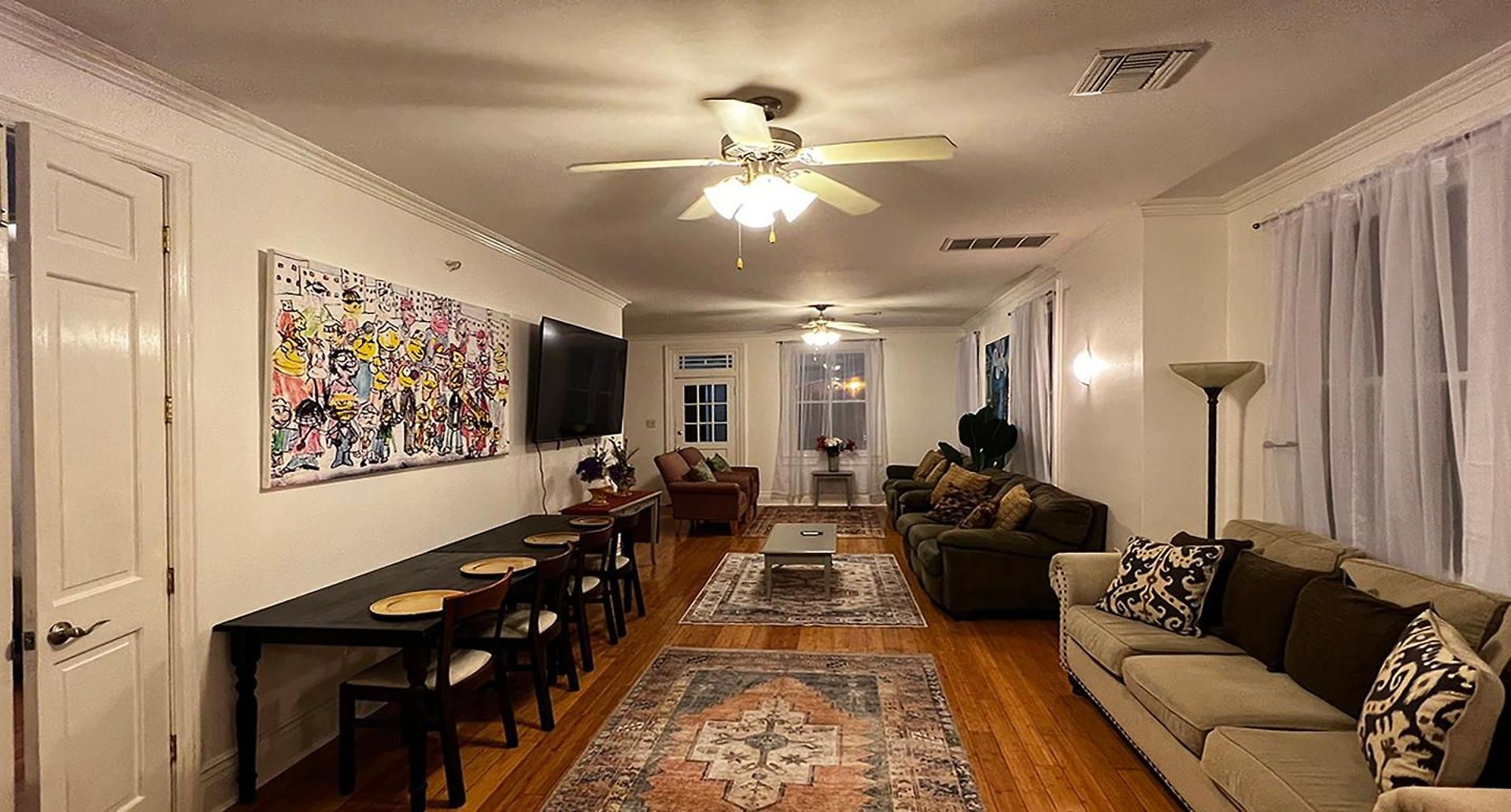 Apartment Spacious Napoleon Ave