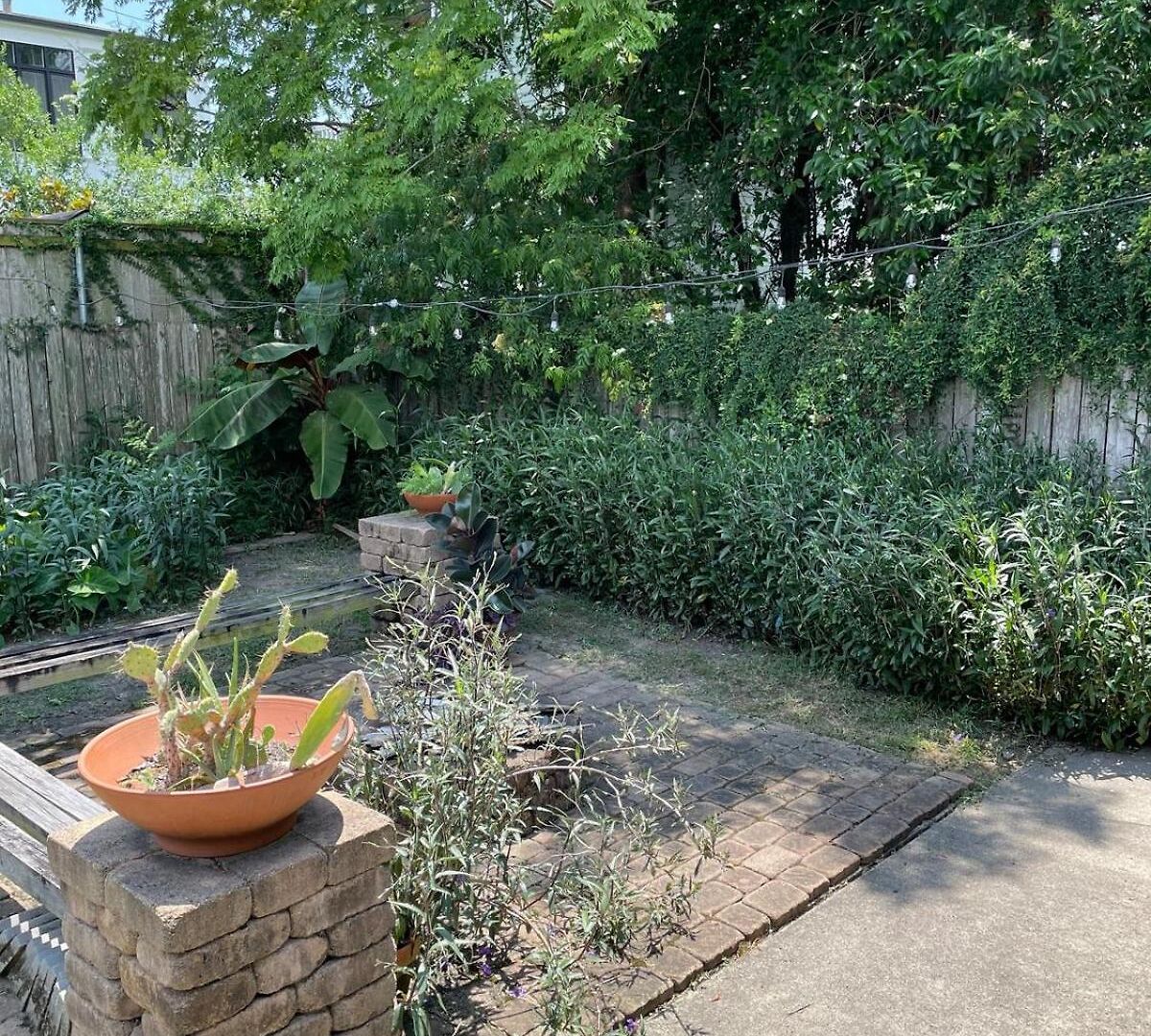 Apartment East Riverside- Great Location-quiet & *