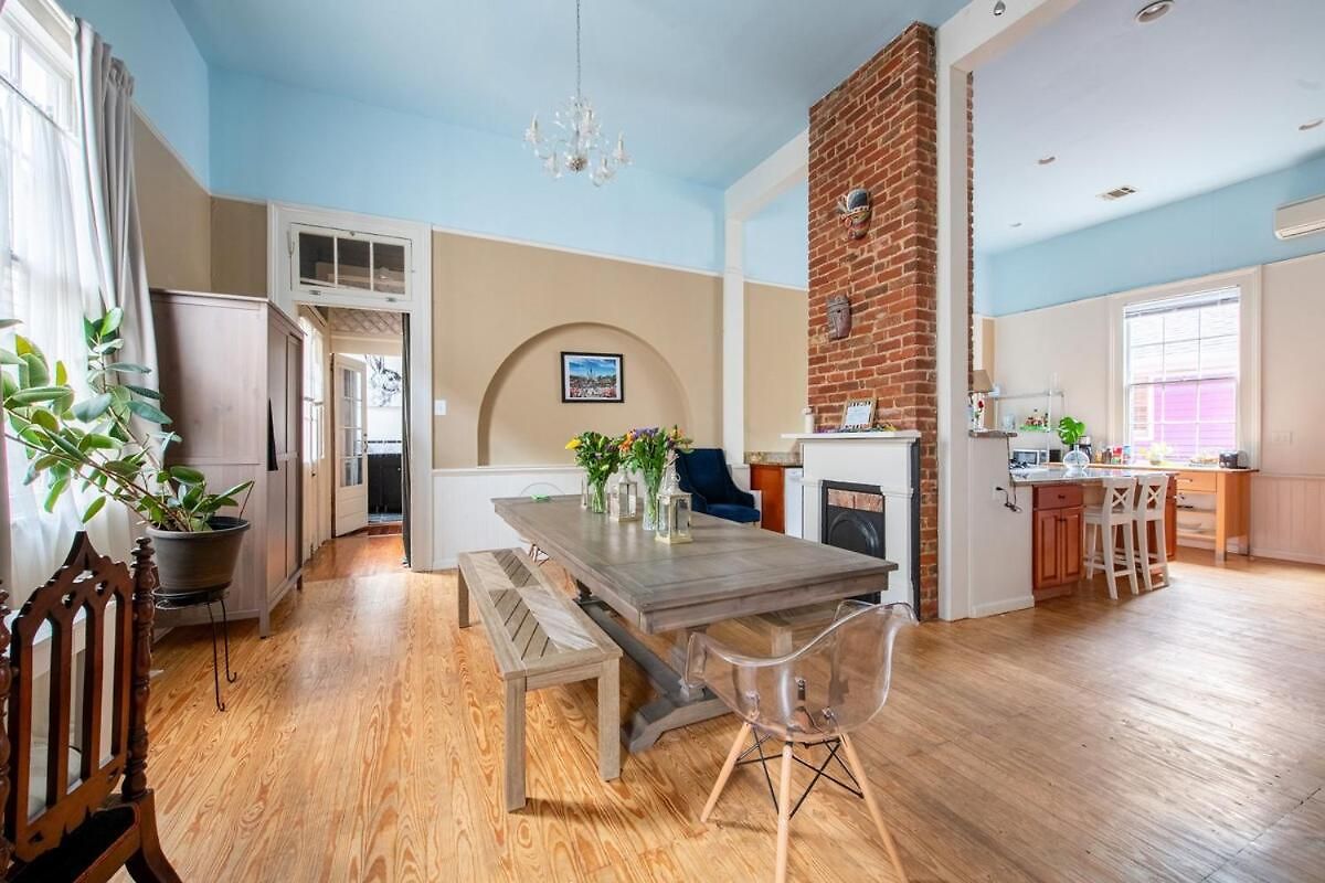 Hear Local Live Music From The Back Porch Apartment *