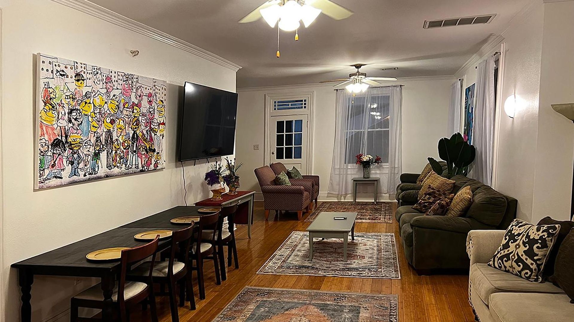 Spacious Napoleon Ave Apartment