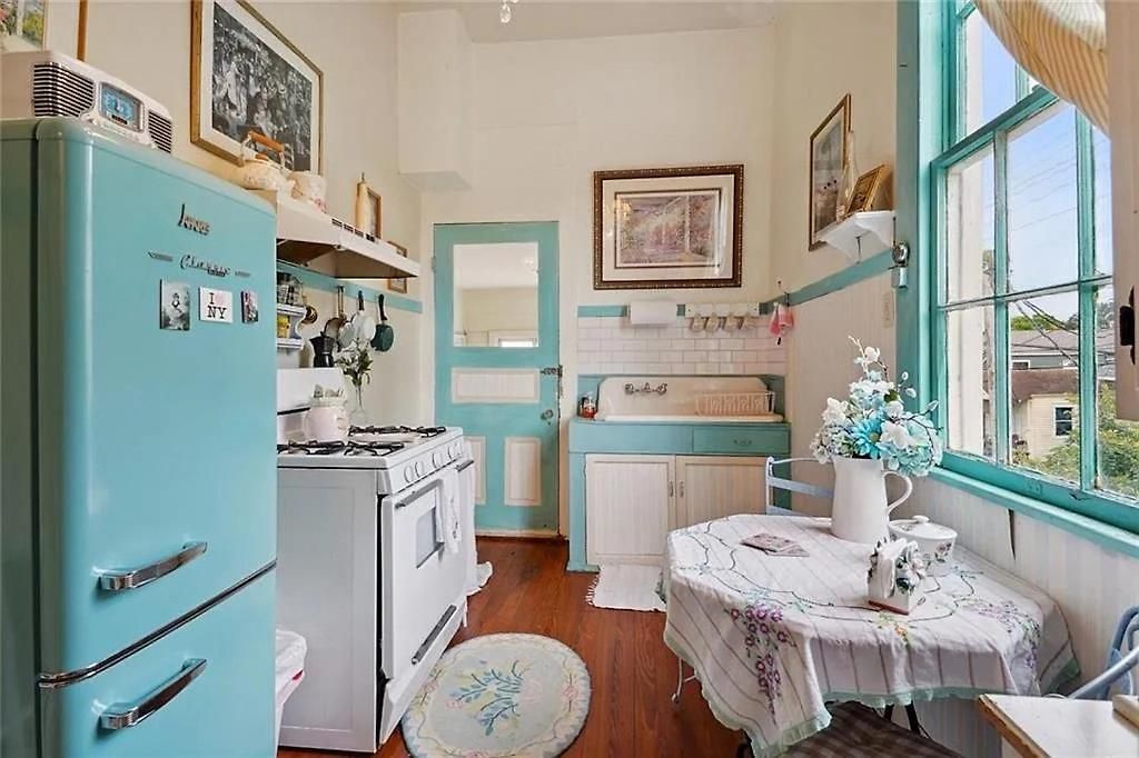 3 Or4br 2a, Gorgeous, Fq, Streetcar, Courtyard Sleeps 8 Apartment New Orleans