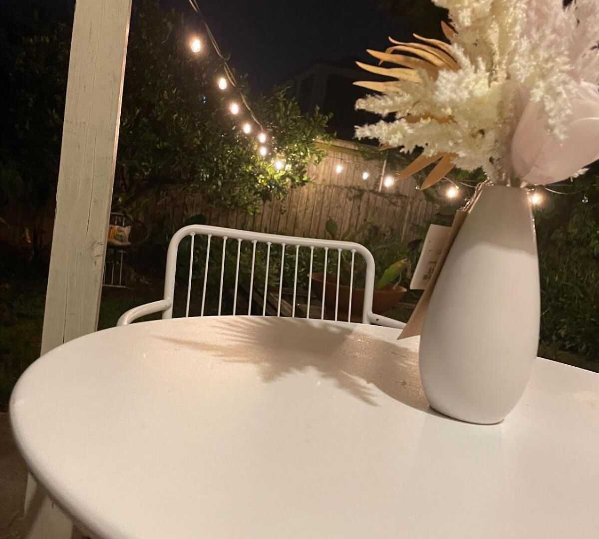 East Riverside- Great Location-quiet & *