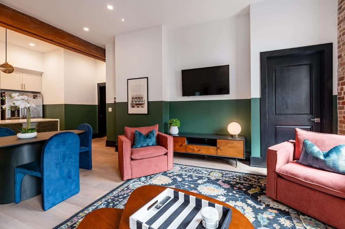 Prime Downtown 2bd Private Terrace