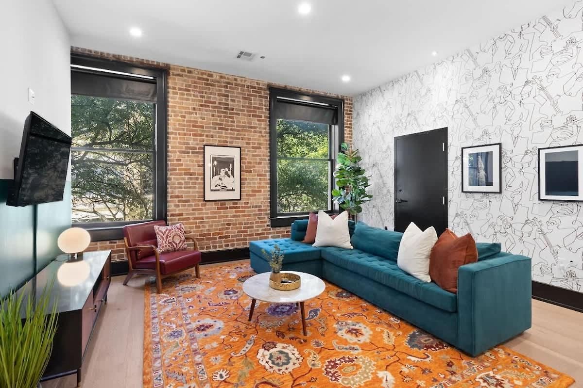 Downtown 4bd 4ba Sleeps 12 Hotel *