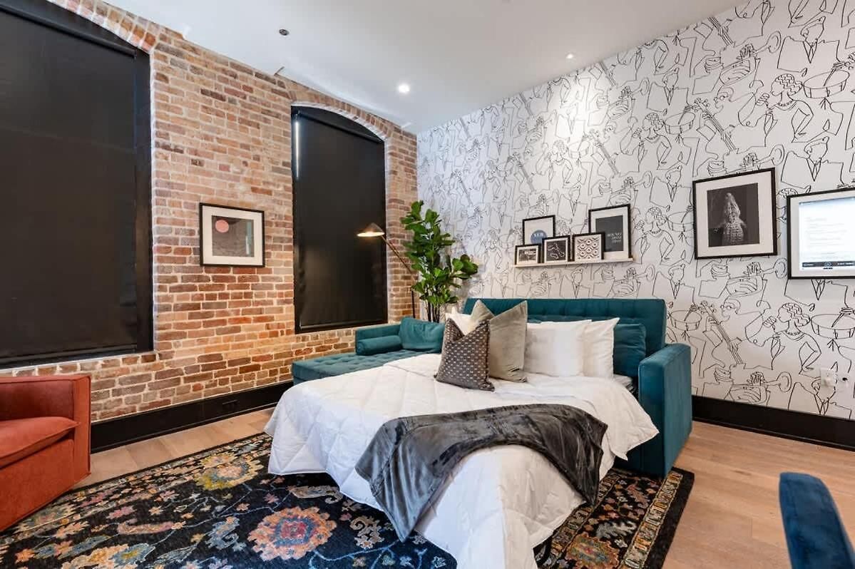 Prime Downtown 2bd Private Terrace Hotel *