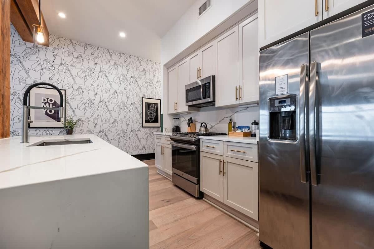 Prime Downtown 2bd Private Terrace New Orleans