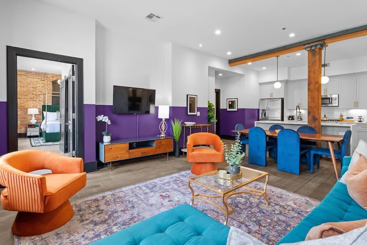 Modern Comfort Pool Gym & Game Hotel New Orleans