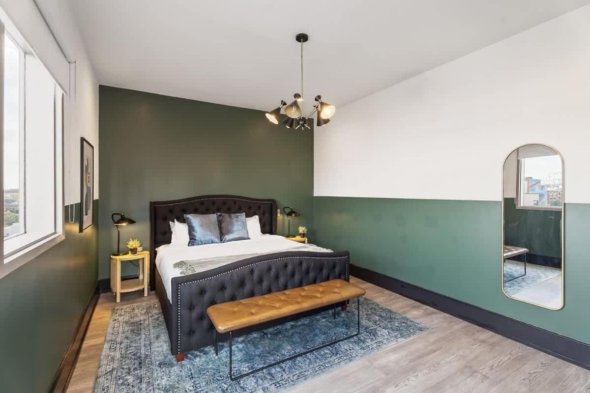 Hotel Corner Penthouse W Private Balcony New Orleans