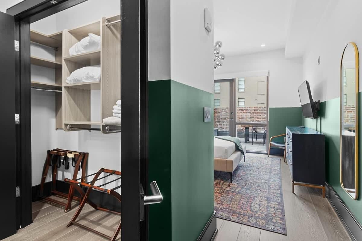 Downtown 3br Penthouse With Private Terrace Hotel New Orleans