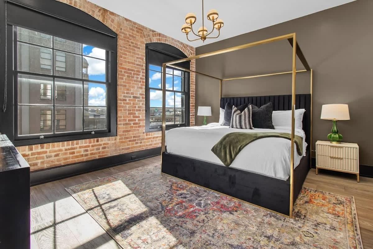 Downtown 4bd 4ba 2 Living And Kitchens New Orleans